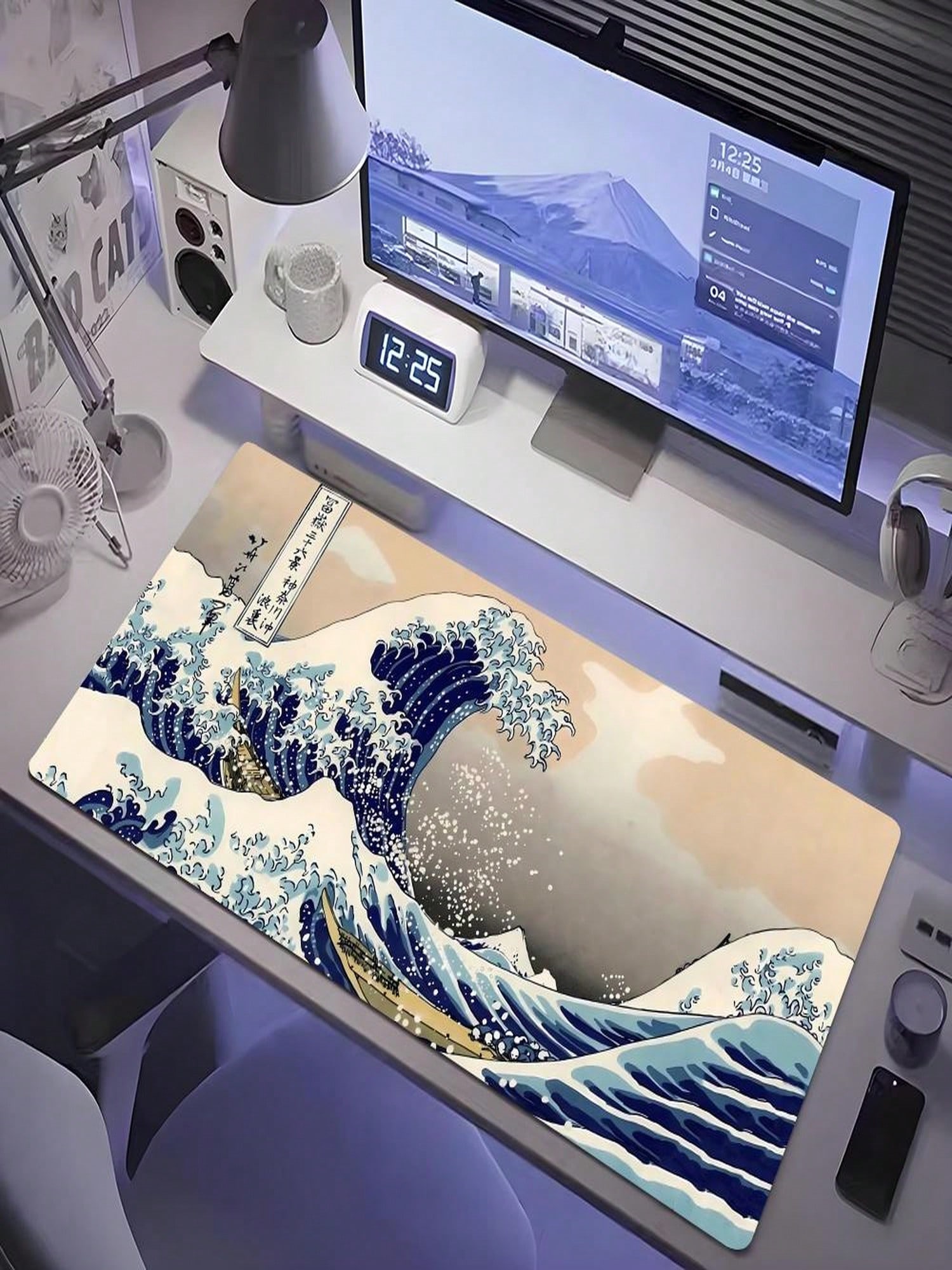 Japanese-Style Wave Surfing Mo - Desk Setup Artist avaliação e preço